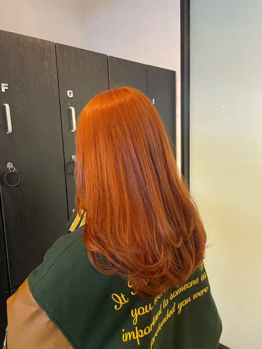 カラー ベージュカラー オレンジ オレンジベージュ カット ヘアカラー ハイトーンカラー🩵 指名多数💗横山聖奈のヘアスタイル