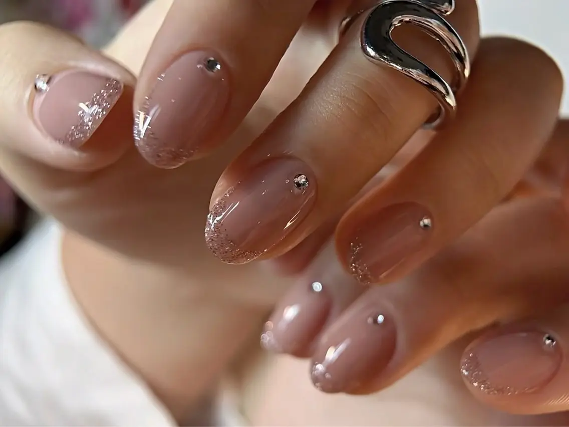 ミディアム ハンドネイル Atelier nail salonのネイルデザイン