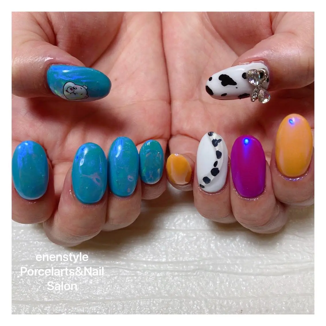 ミディアム ネイル ハンドネイル 🐾enen style 🐾のネイルデザイン