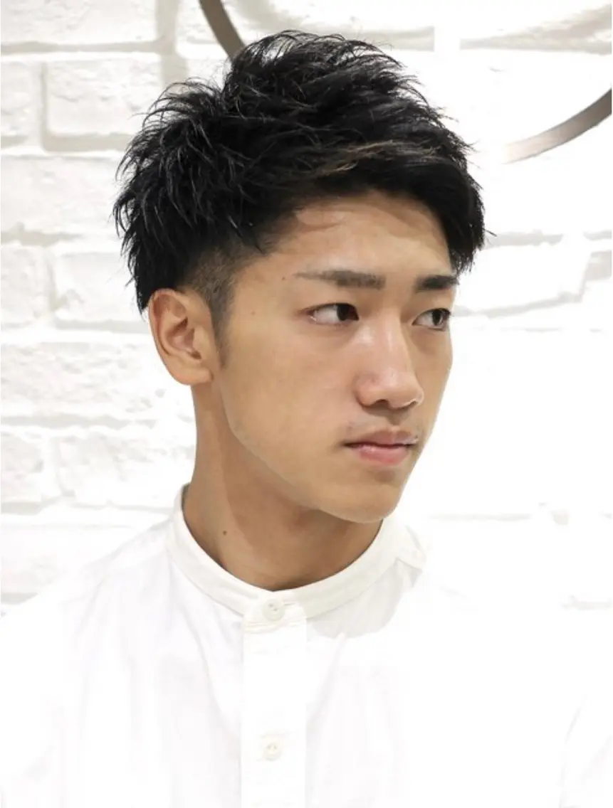 メンズ 勝 愛未菜のヘアスタイル