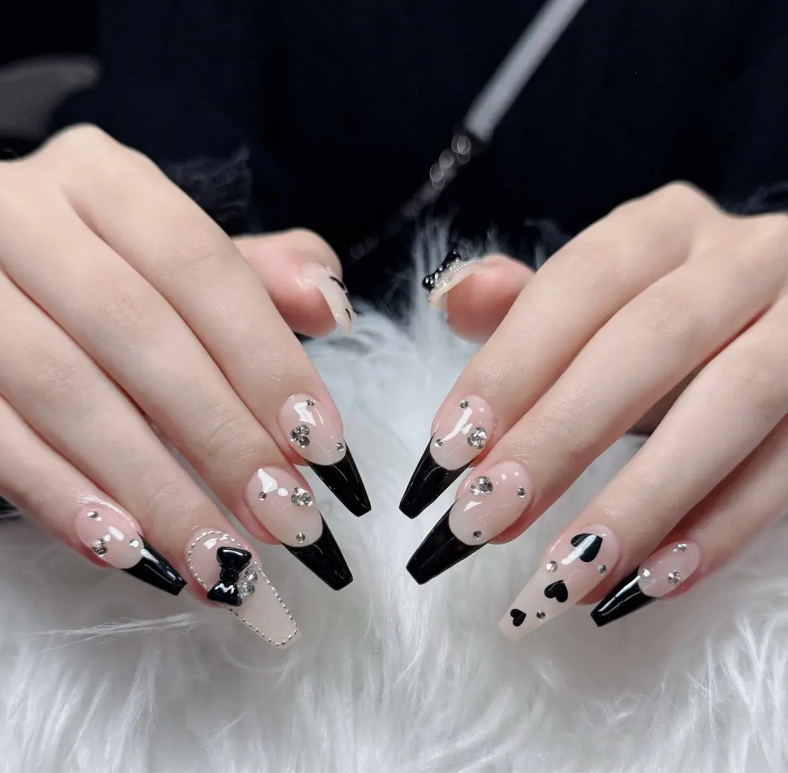 ネイル アートネイル フレンチネイル ジェルネイル 韓国ネイル マグネットネイル Lenie Nail Salonのネイルデザイン