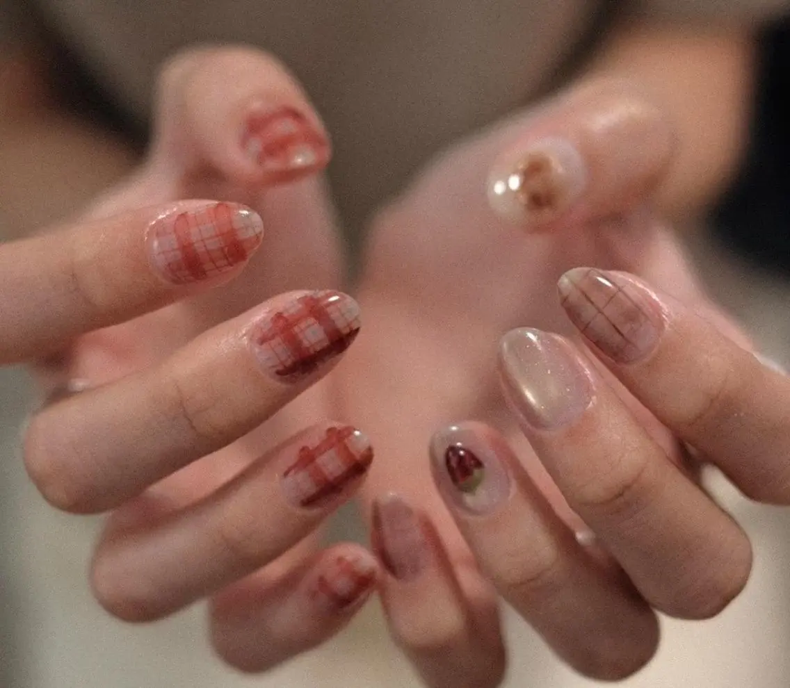 ネイル ハンドネイル Pure&Rich Nailのネイルデザイン