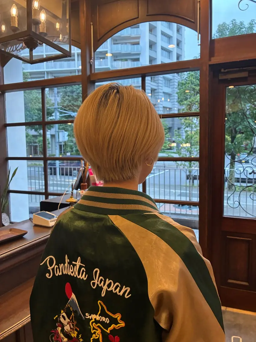 ショート カット 縮毛矯正/艶カラー アオキタイキのヘアスタイル