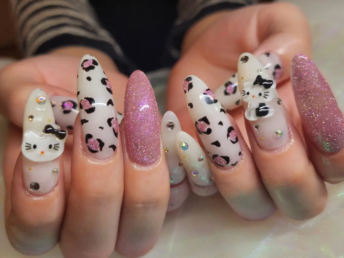 ネイル ハンドネイル 💜bora .のネイルデザイン