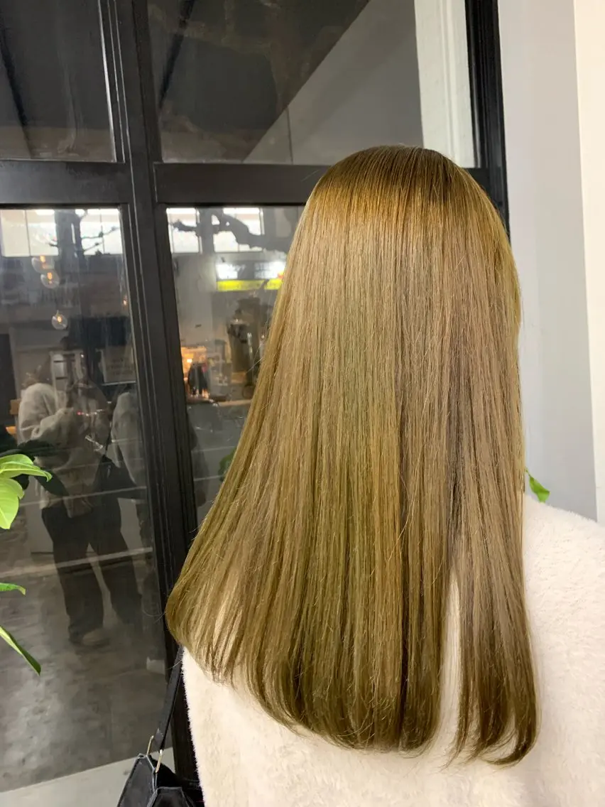 カラー ベージュカラー 透明感カラー オリーブベージュ ヘアカラー トリートメント 問屋町/艶髪/ momokaのヘアスタイル