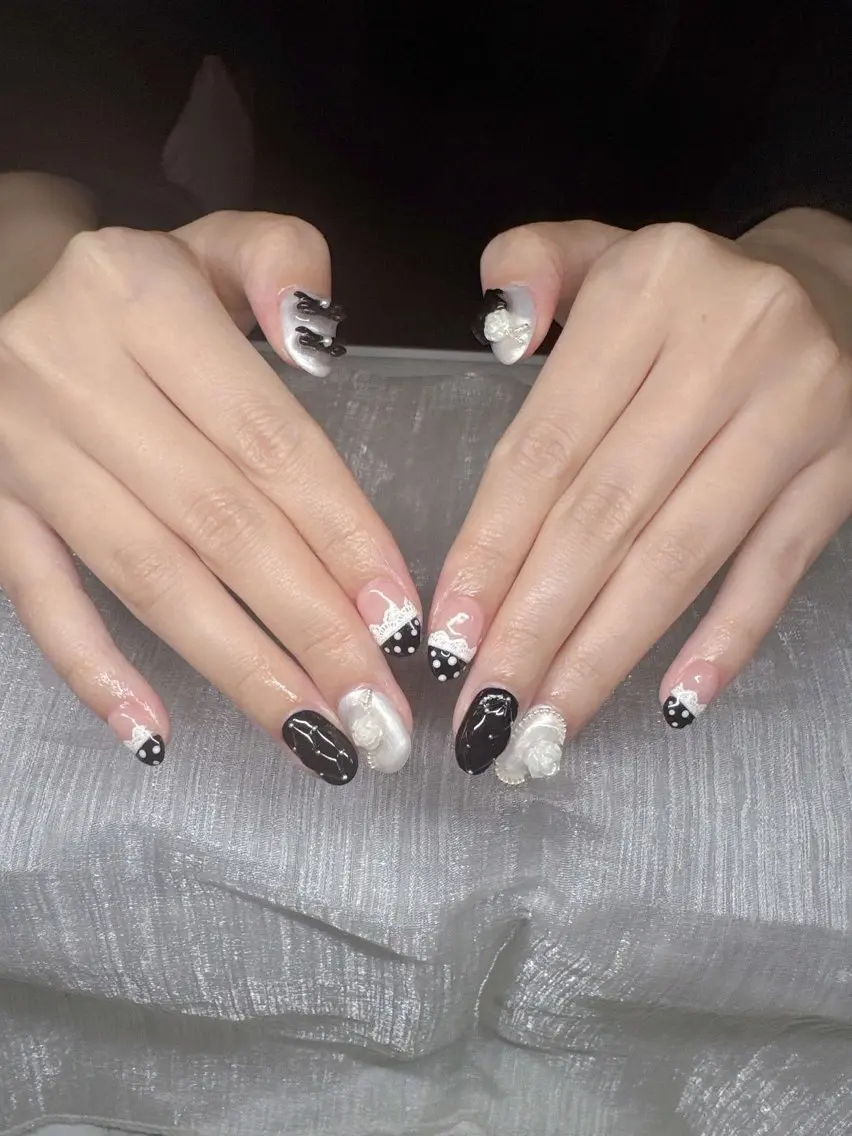 ネイル ハンドネイル Lee Nailsのネイルデザイン