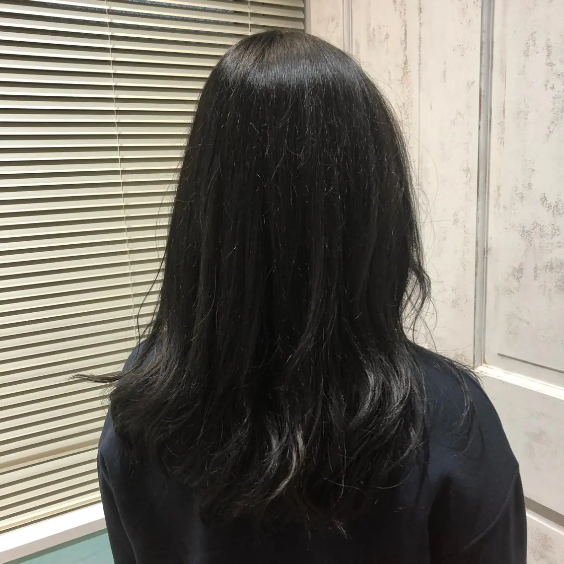 カラー 透明感カラー 伊東 彩花のヘアスタイル
