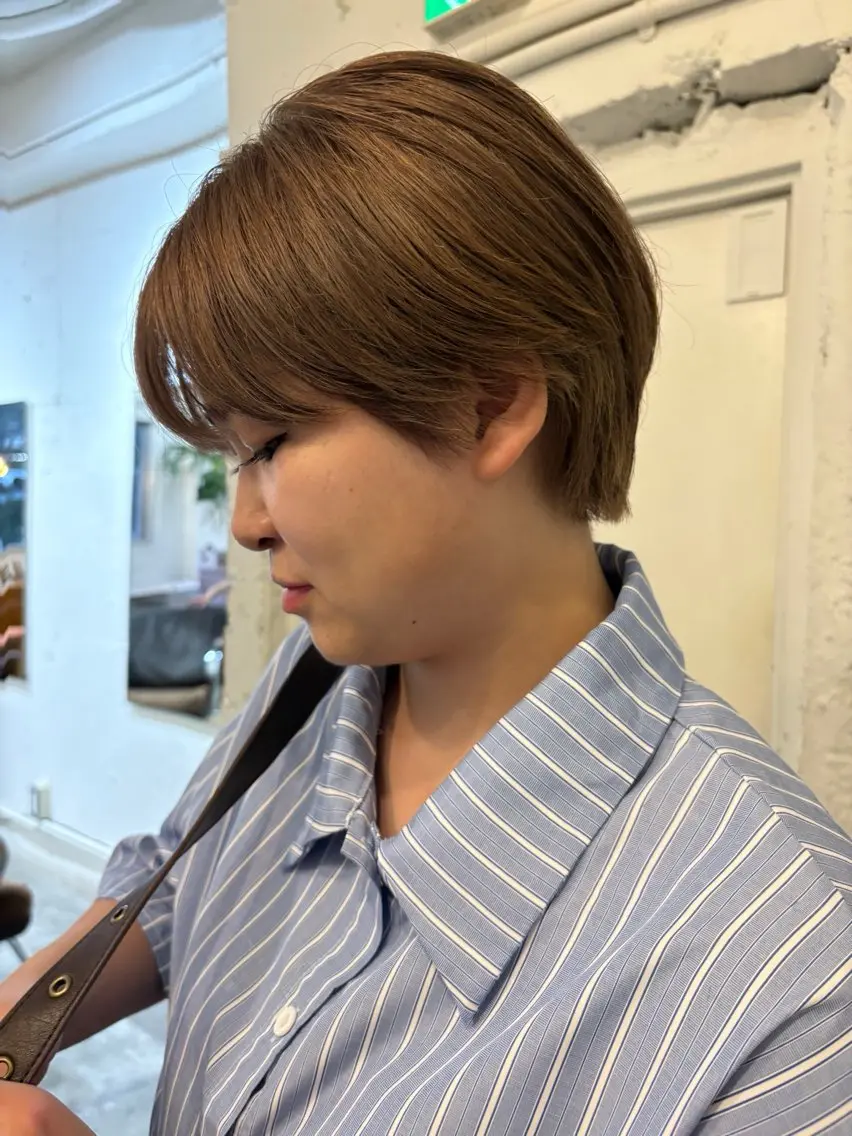 ショート カット ヘアカラー ✴︎UNU ✴︎モエカのヘアスタイル