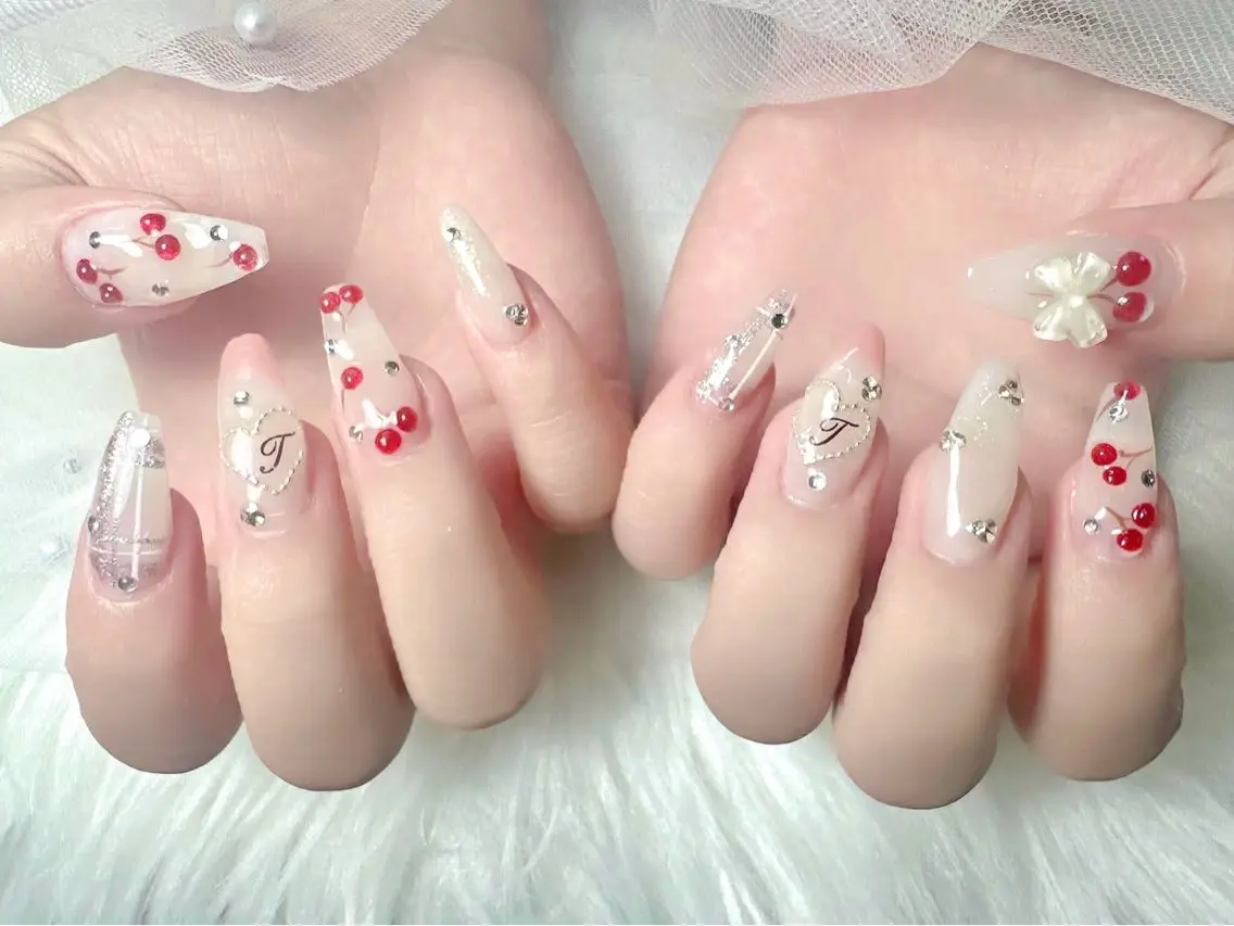 ネイル ブルー 成人式 フラッシュネイル フレンチネイル グラデーション ハンドネイル ハンドケア Hara Nail 【持ち込みOK】のネイルデザイン