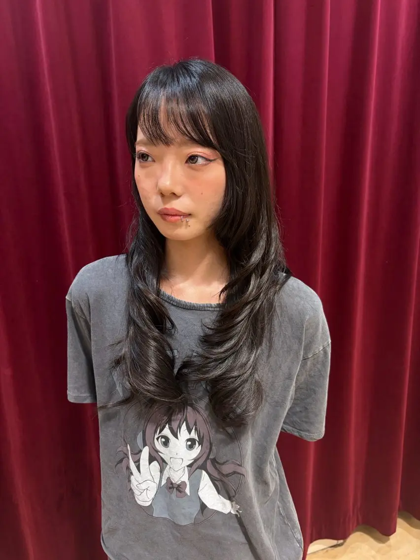 ロング ハッシュカット レイヤーカット 鶴見/星野 夏輝のヘアスタイル