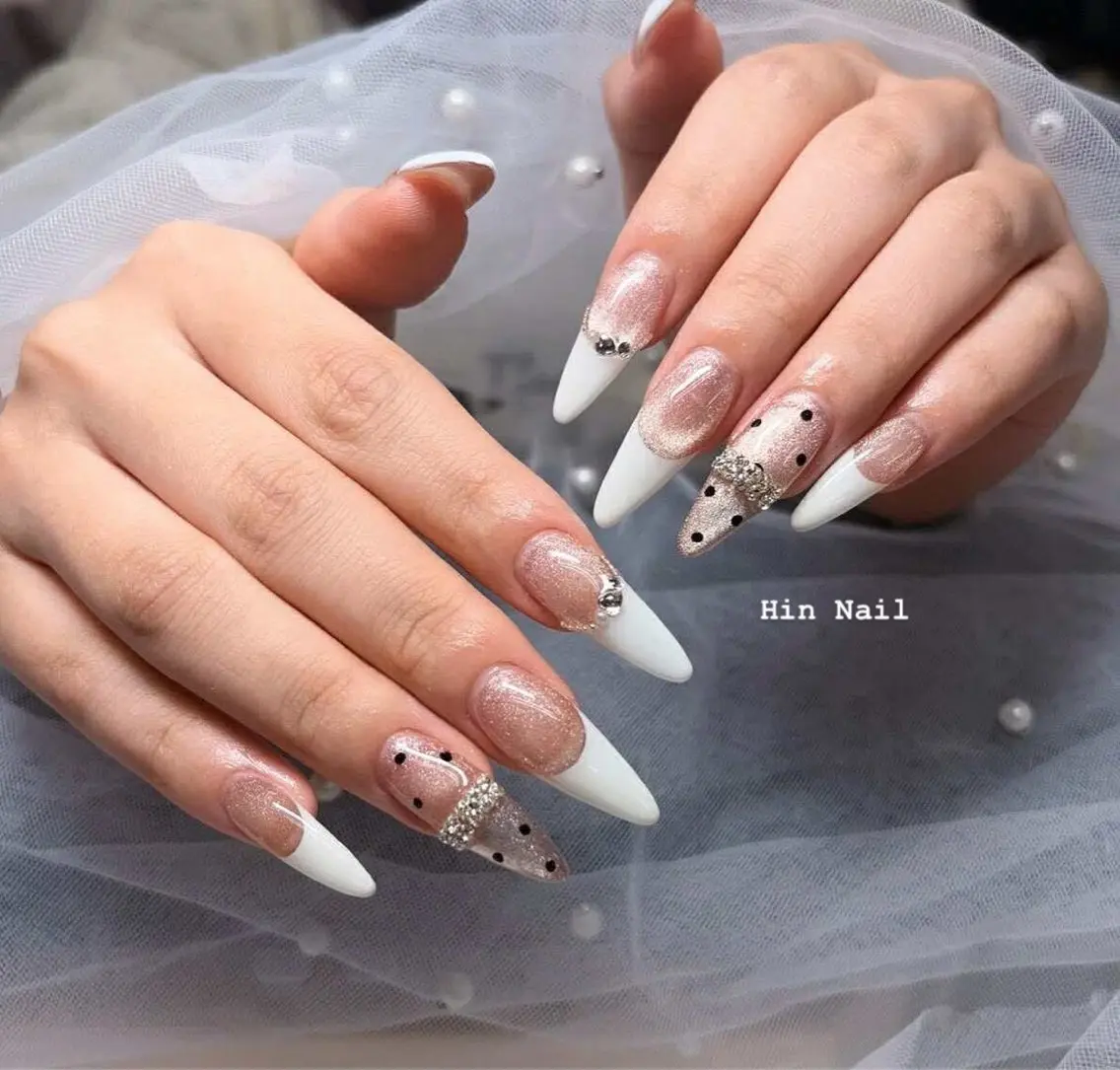 ネイル ハンドネイル HIN NAILのネイルデザイン
