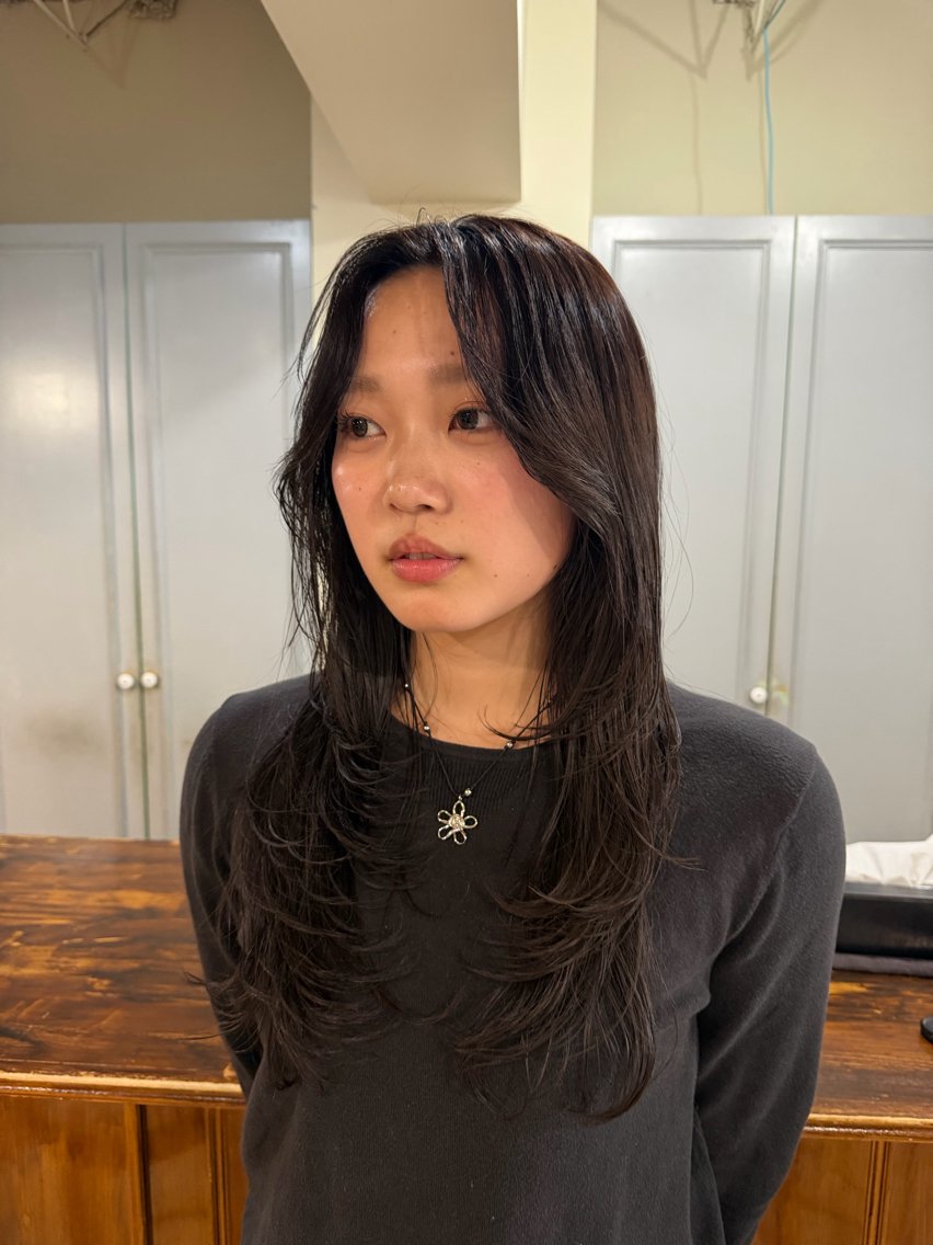ミディアム カラー カット ヘアカラー 🤩噂のMr.髪ポジ ティブ®️yu🤩のヘアスタイル
