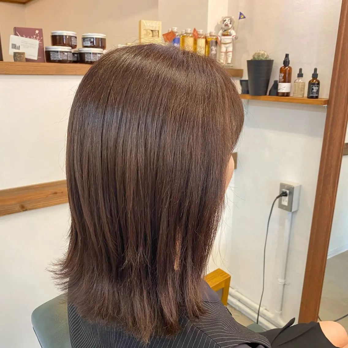 セミロング カラー 木宮 美緒のヘアスタイル