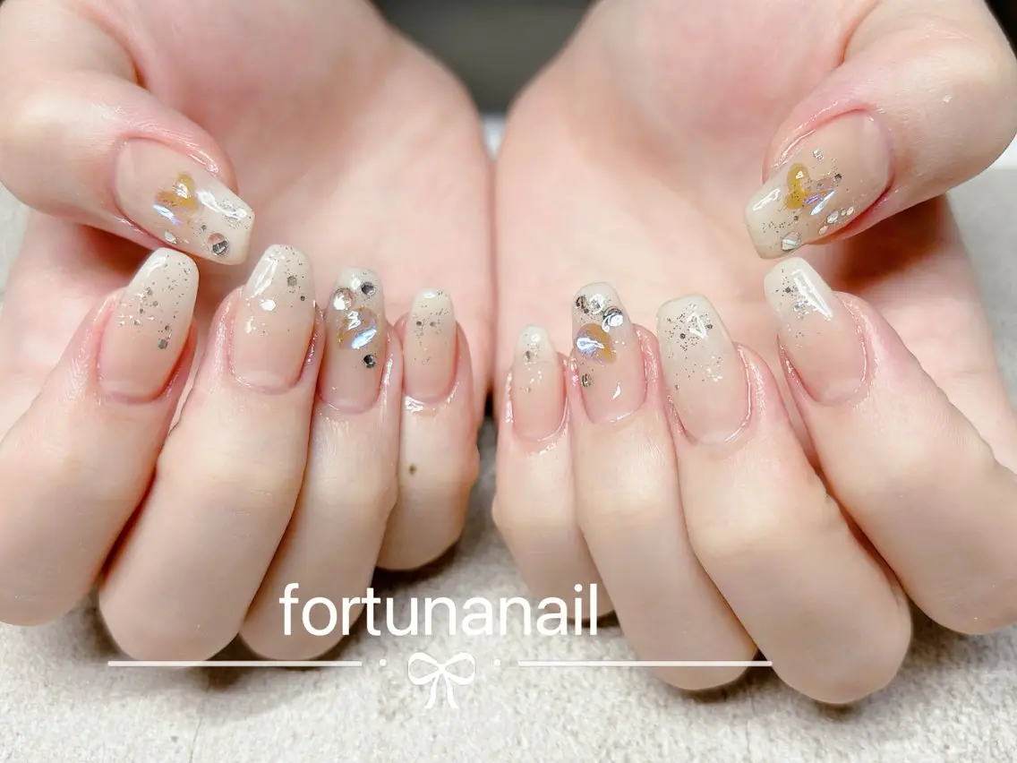 ネイル 持ち込み Nail •Head スパFortunaのネイルデザイン