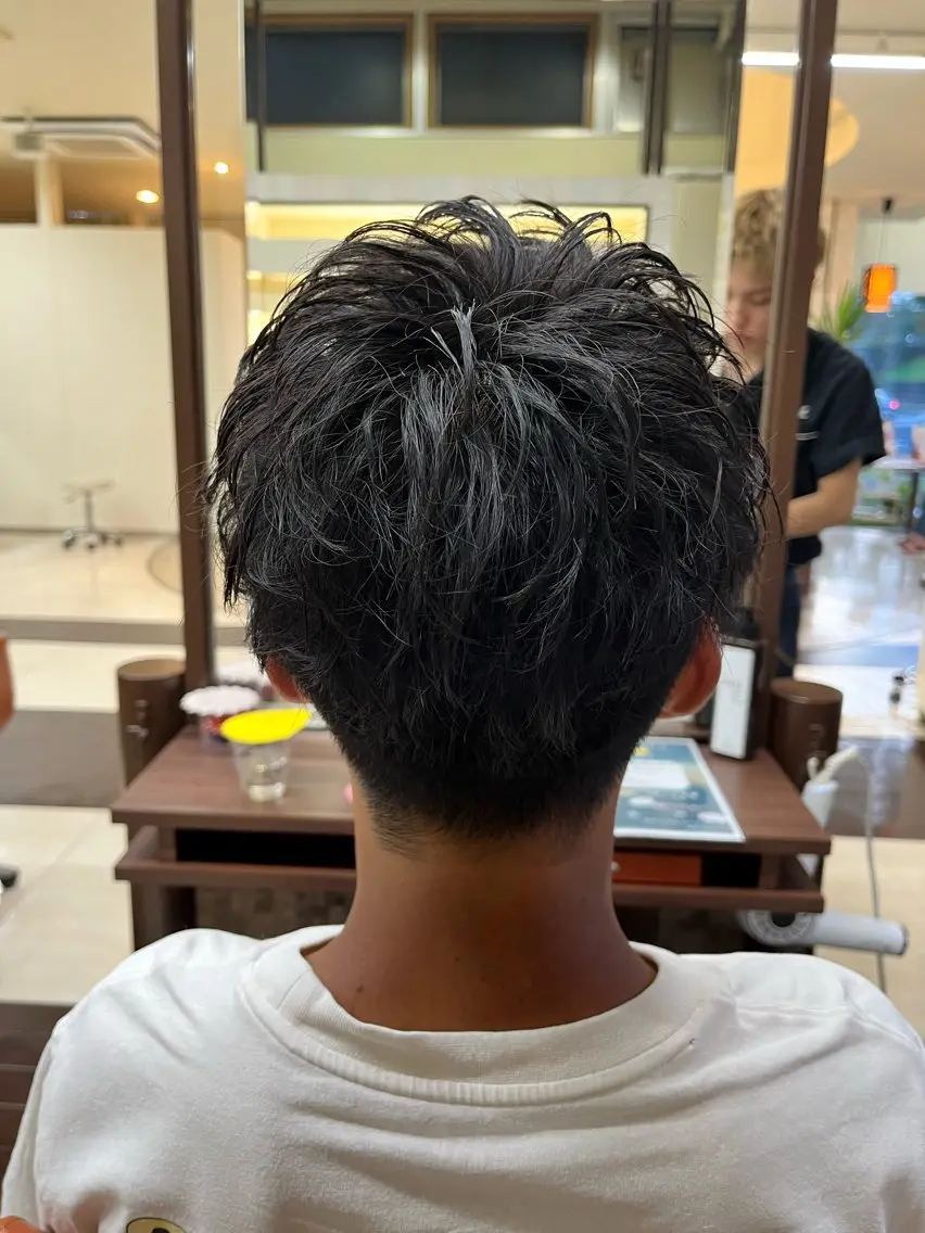 ショート パーマ メンズ メンズパーマ 刈り上げ ショートヘア 🧊メンズ特化🧊 高木航希のヘアスタイル