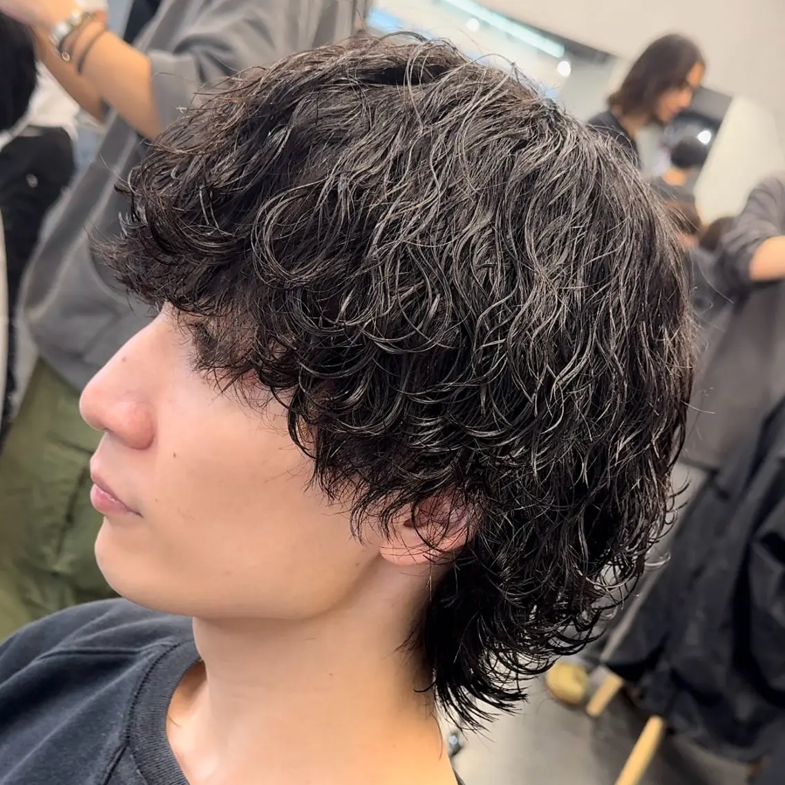 セミロング パーマ ヘアアレンジ メンズ fifth 石川 凪のヘアスタイル
