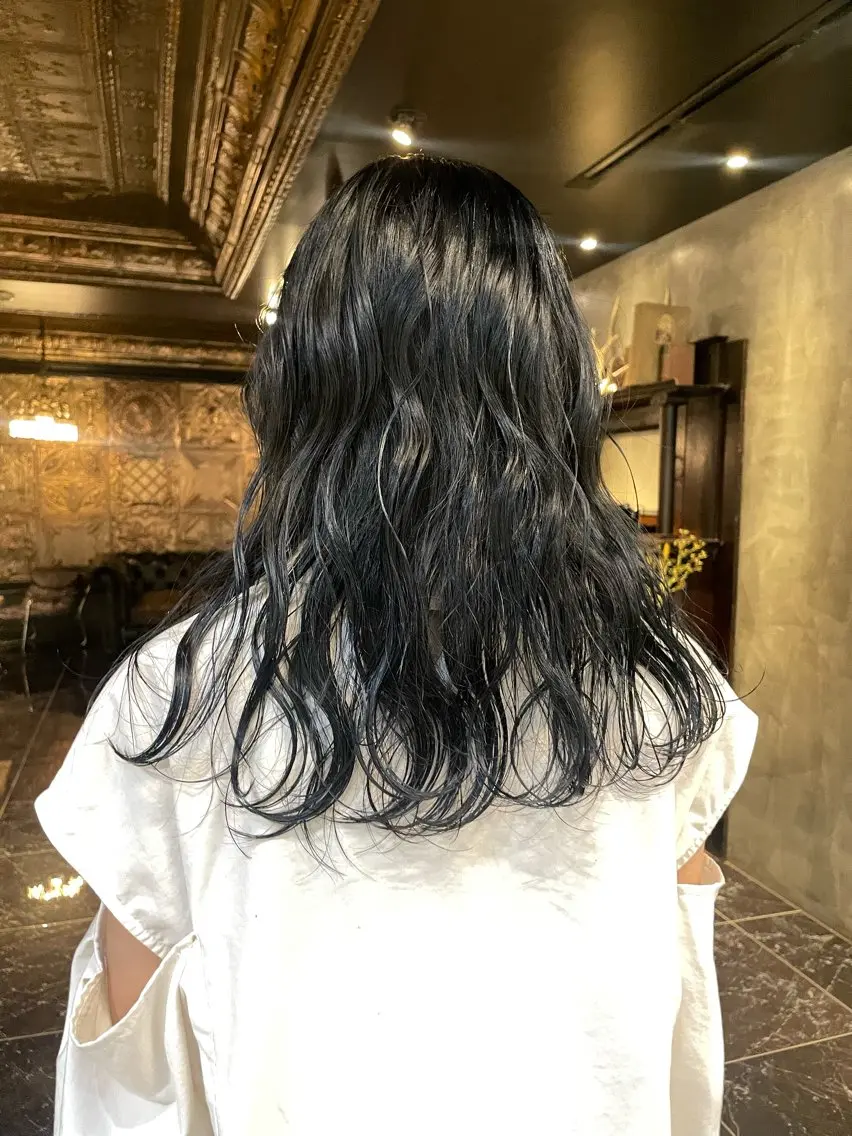 ロング カラー パーマ ヘアアレンジ くびれレイヤー/艶 カラー　MADOKAのヘアスタイル