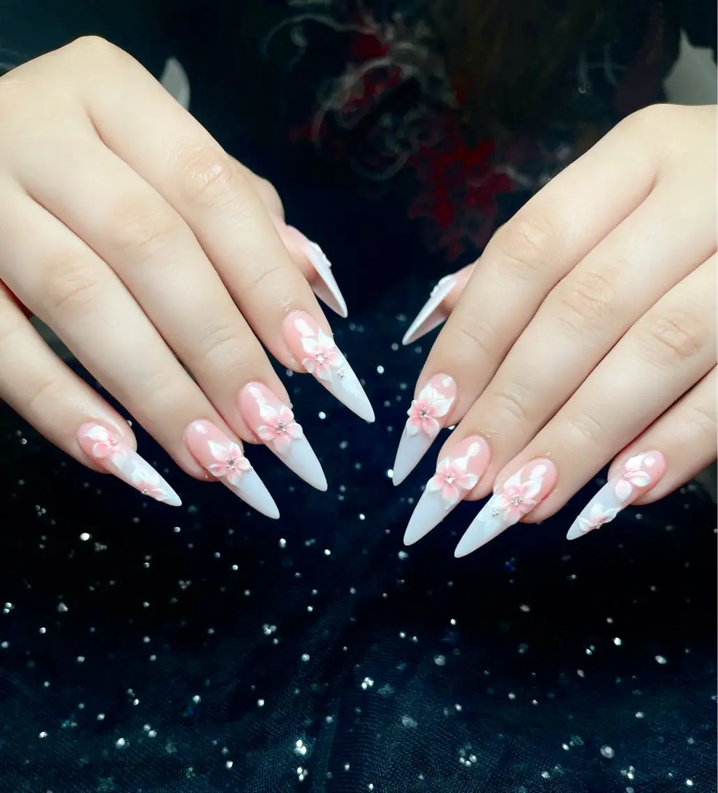 ネイル 韓国ネイル マグネットネイル 持ち込み ニュアンスネイル シンプルネイル ハンドネイル Huyn Nail Shinjyukuのネイルデザイン
