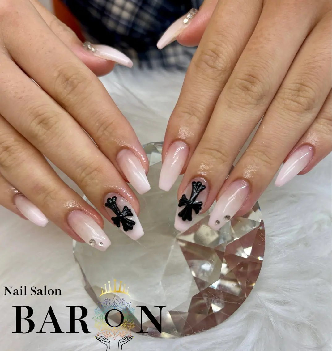 ネイル ハンドネイル BARON MIUのネイルデザイン