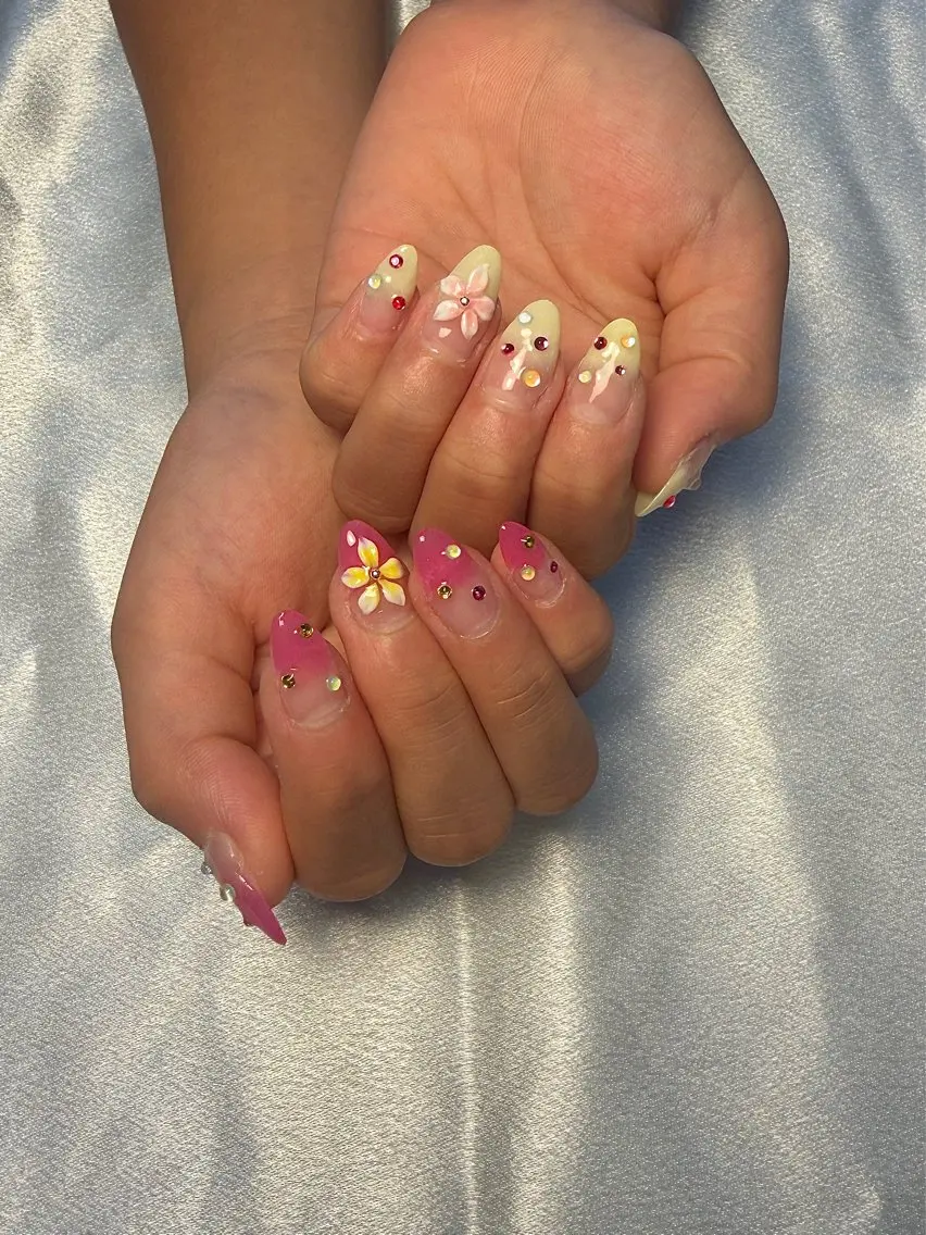 ネイル Lily nailのネイルデザイン