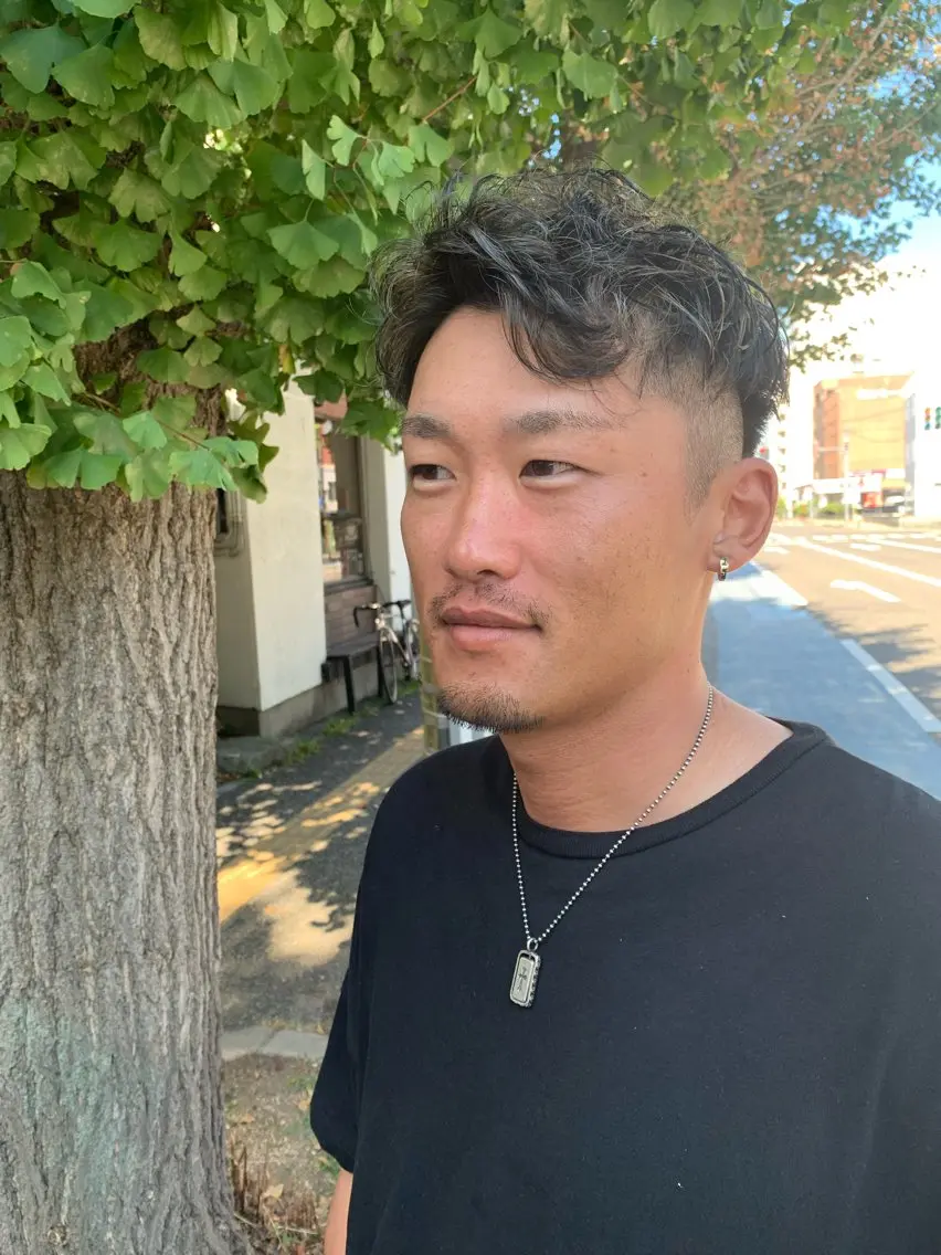 ミディアム カラー メンズ 宮嶋 勇輔のヘアスタイル
