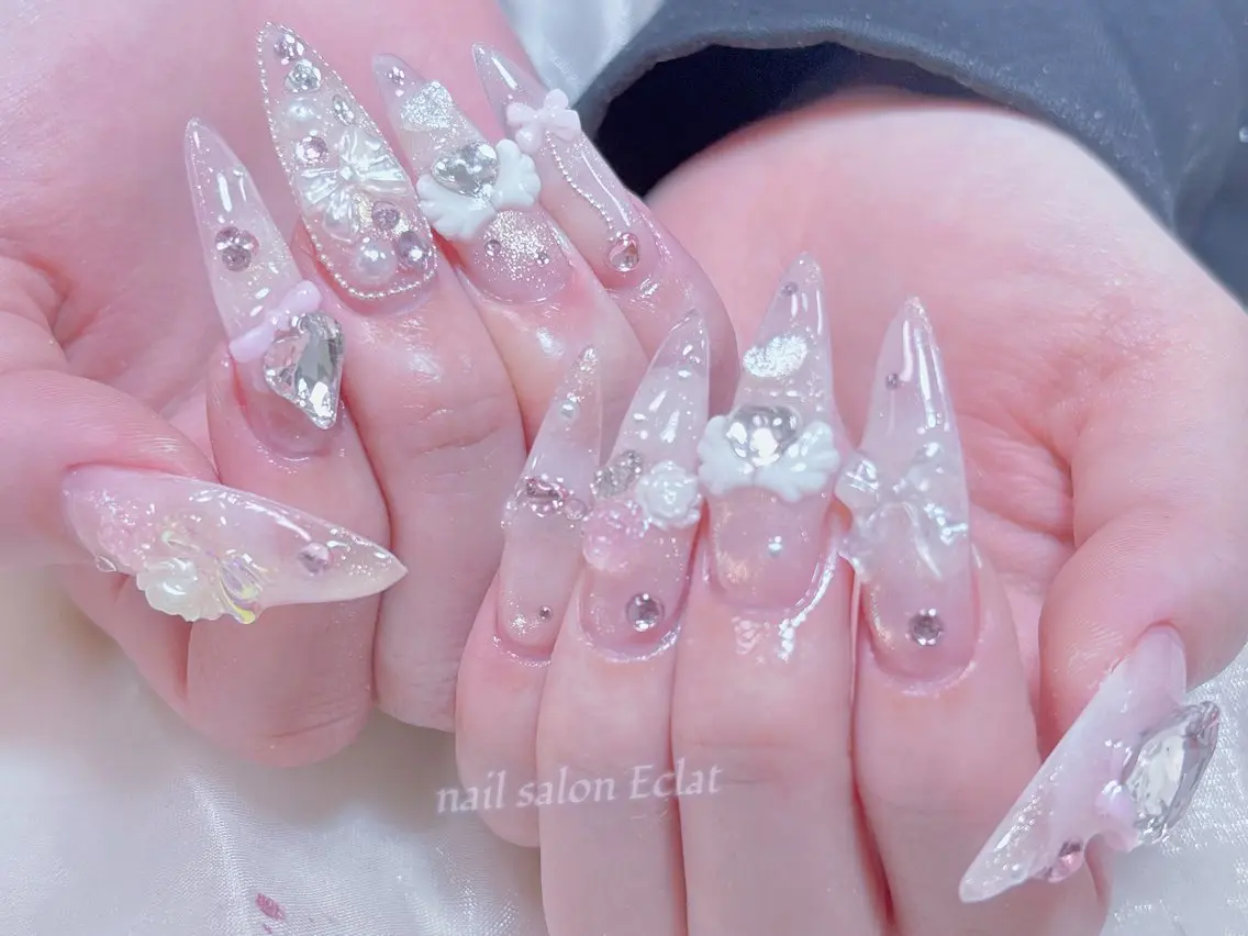 ネイル ハンドネイル ネイルサロンエクラ 🫧Shizukaのネイルデザイン