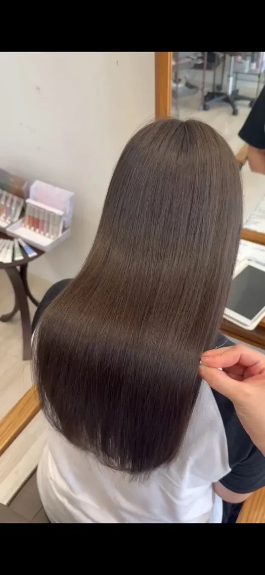 ロング カラー ベージュカラー ブリーチ ブラウンカラー 透明感カラー ダブルカラー 🫧おおにし みか🫧のヘアスタイル