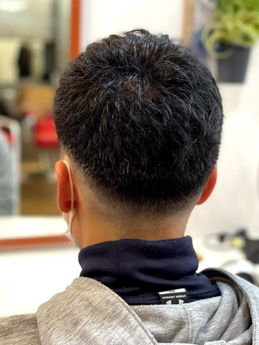 メンズ フェードカット スキンフェード カット 竹村 勇輝のヘアスタイル