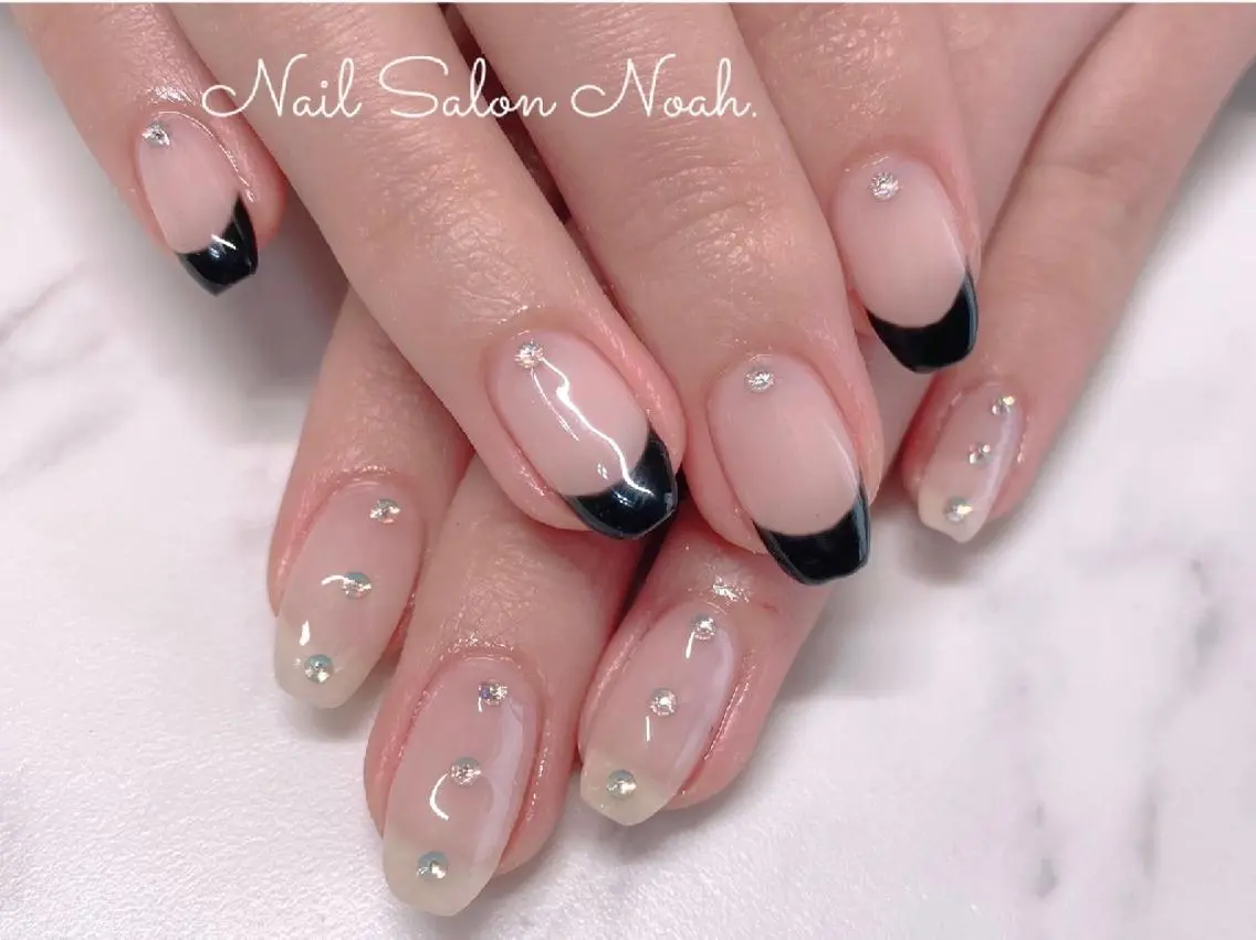 ネイル 持ち込み ハンドネイル Nail Salon Noah.のネイルデザイン