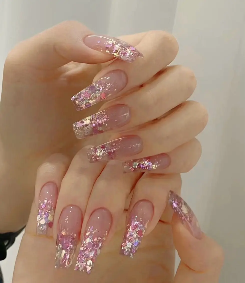 ネイル オーロラネイル 長さ出し フレンチネイル ジェルネイル ガラスフレンチ 🌟桜beauty 🌟プロ ネイリストのネイルデザイン