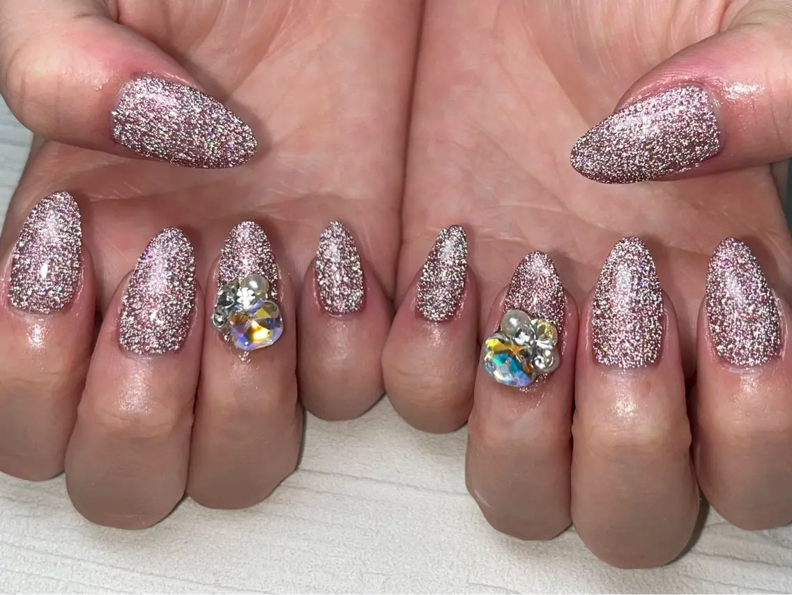 ネイル ハンドネイル Queennail 北堀江Yumiのネイルデザイン