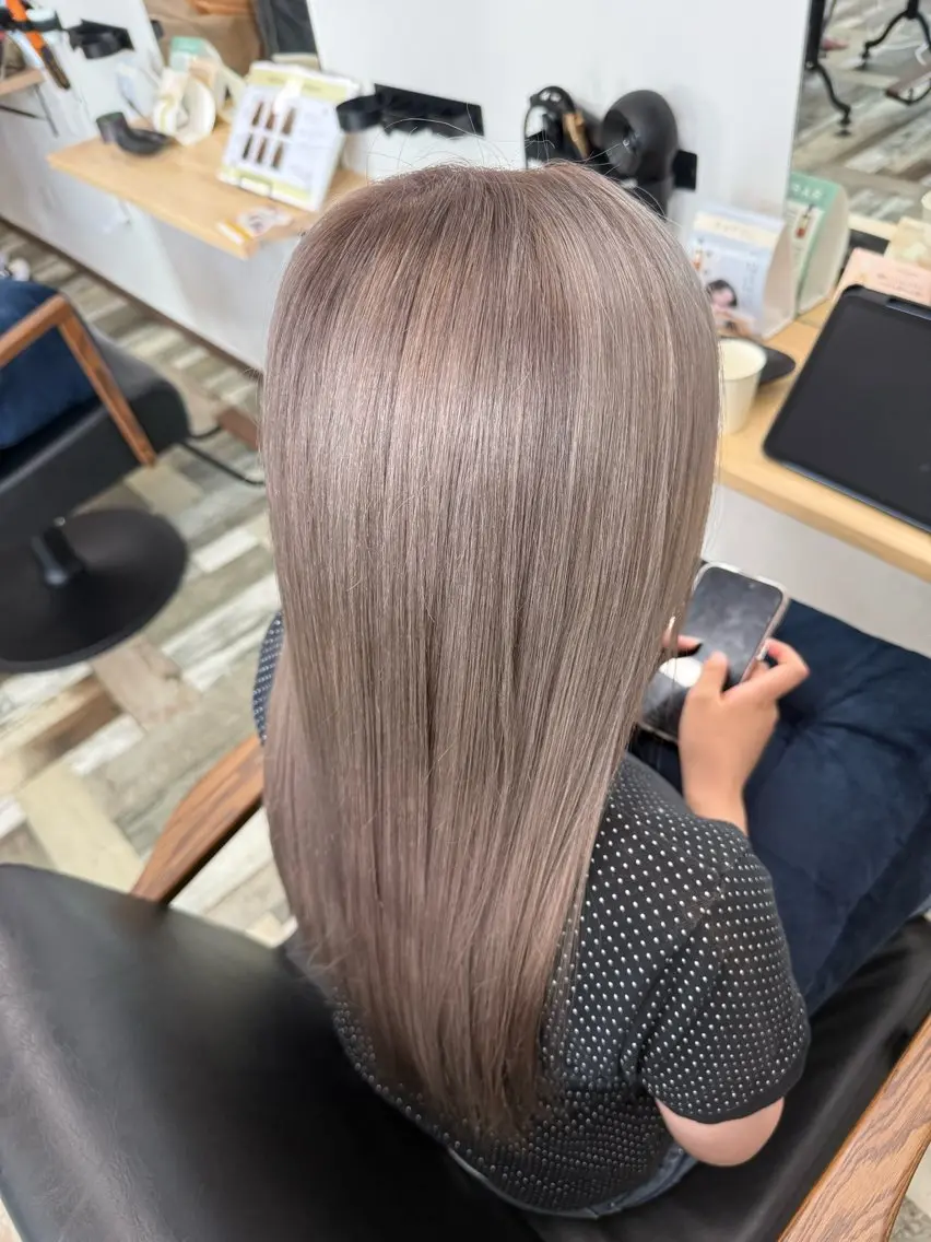 ロング ヘアカラー トリートメント 中西 広人のヘアスタイル