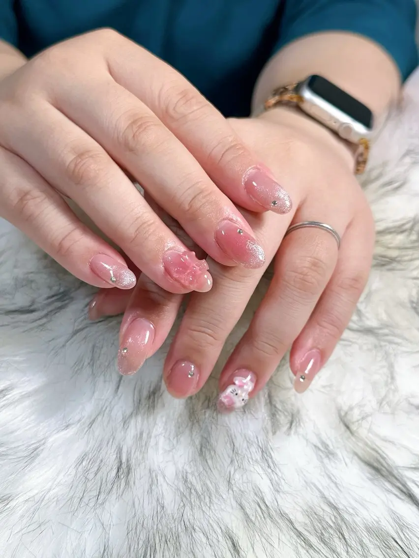 ネイル オーロラネイル ブルー フットネイル フレンチネイル ジェルネイル kiki nail たまプラーザのネイルデザイン