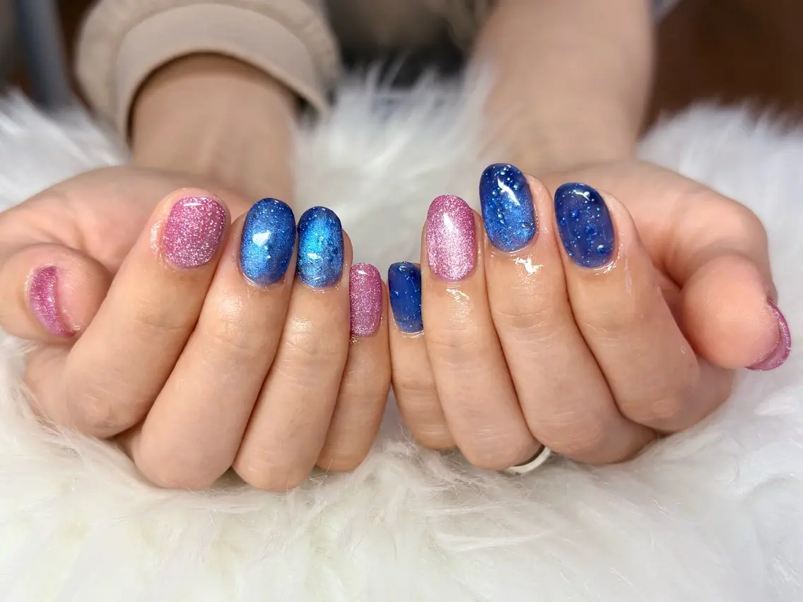 マグネットネイル💅2色まで🆗説明欄必ず確認お願いします。の写真
