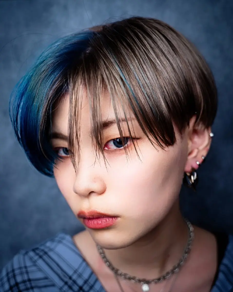 ショート カラー 松尾 泰伸のヘアスタイル