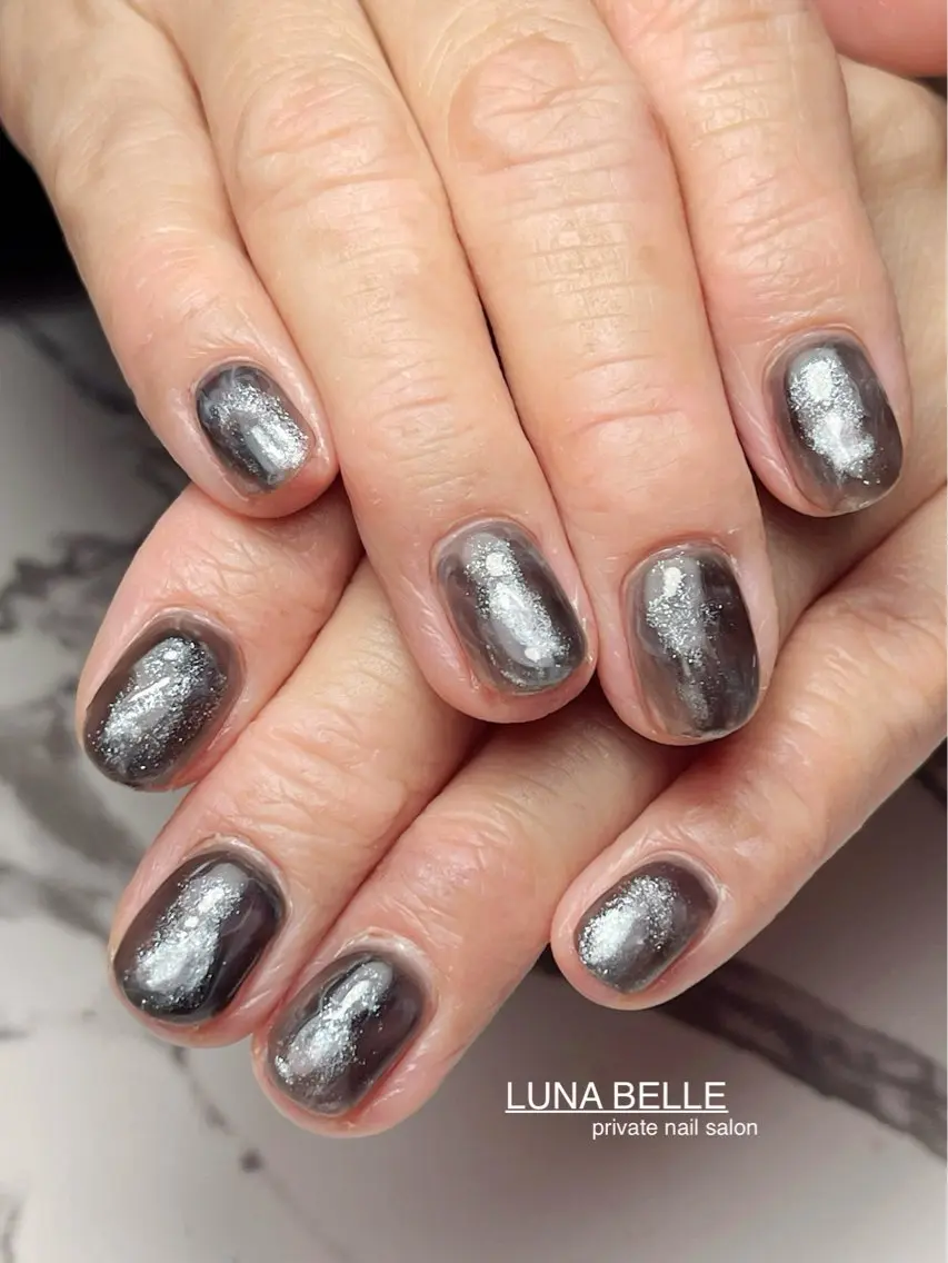 ネイル LUNA BELLEのネイルデザイン