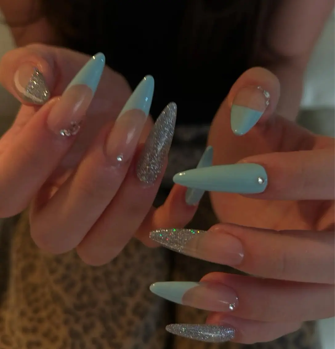 ネイル ハンドネイル NiJi Nailsのネイルデザイン