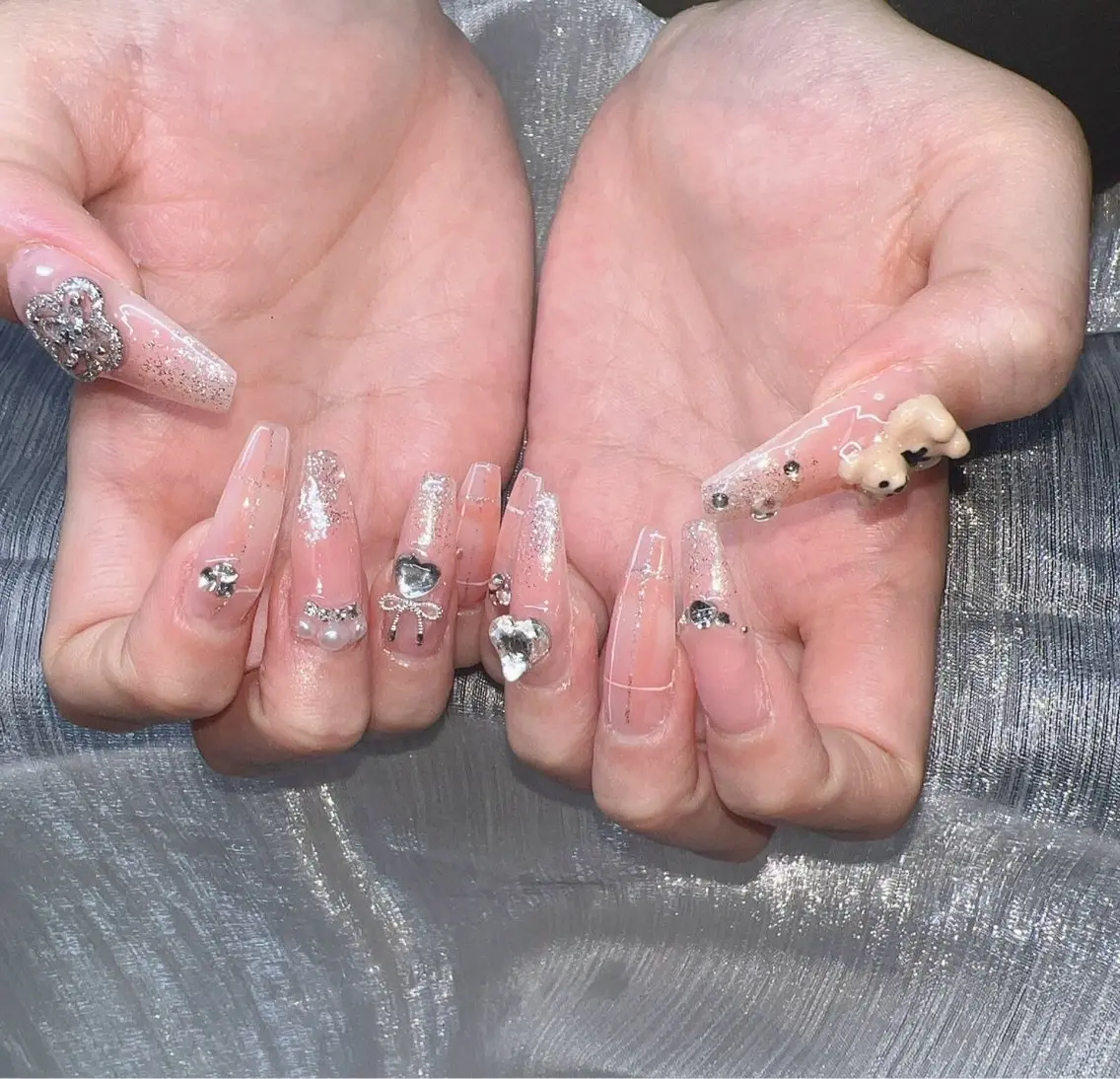 ネイル ハンドネイル Lee Nailsのネイルデザイン