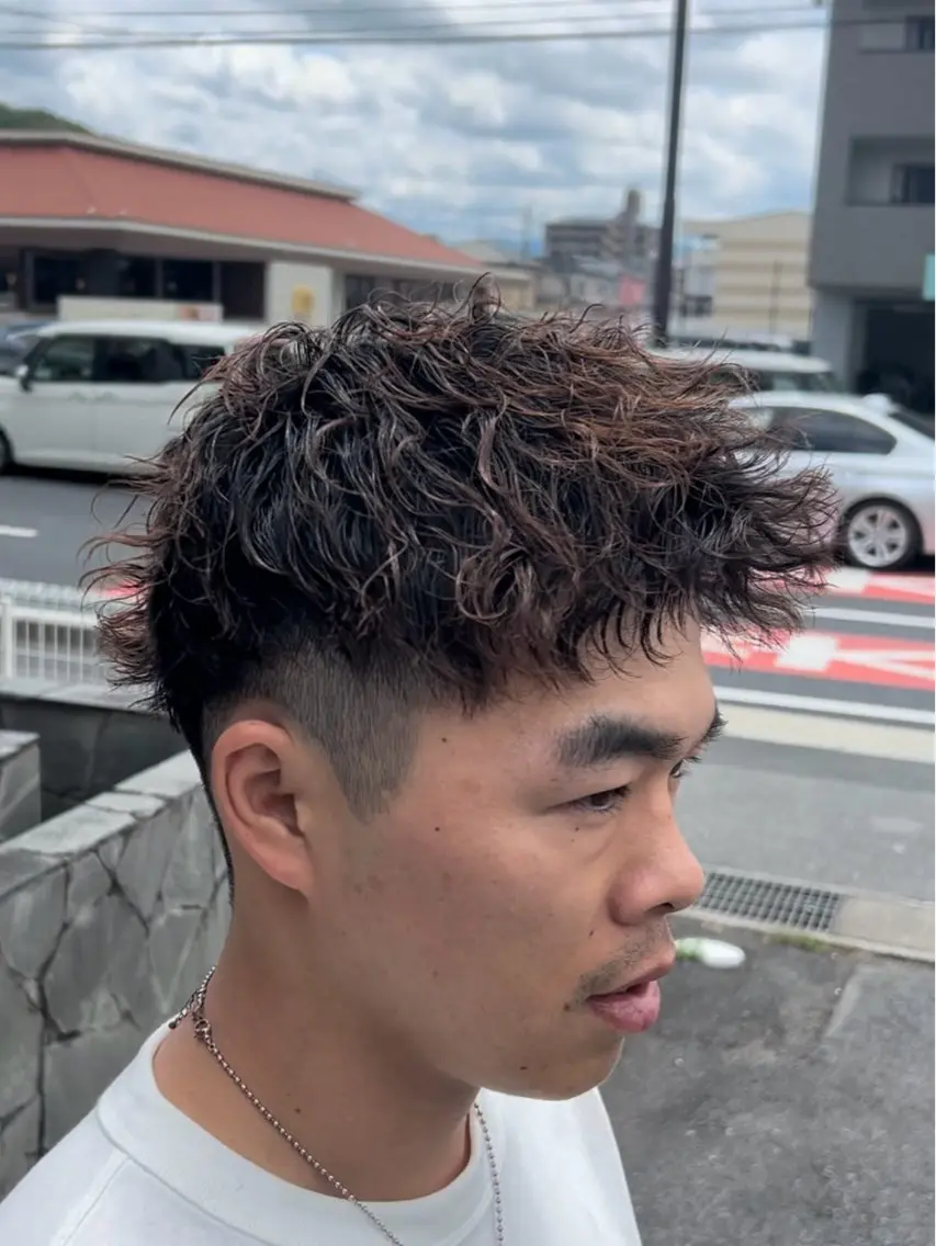 ショート パーマ メンズ メンズパーマ メンズツイストパーマ ツイストパーマ 福井 太暉のヘアスタイル