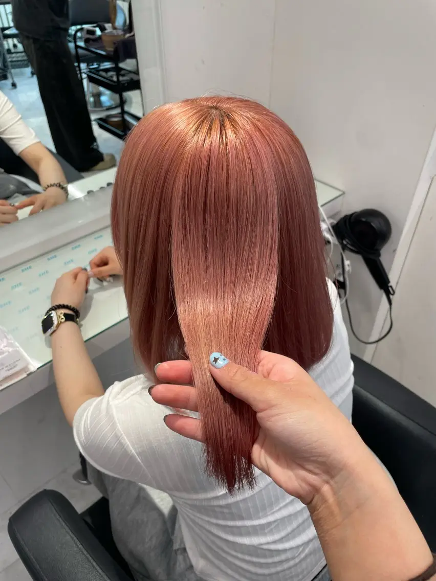 ミディアム カラー ヘアカラー トリートメント トレンド暖色ヘア🍒 miu🍒のヘアスタイル
