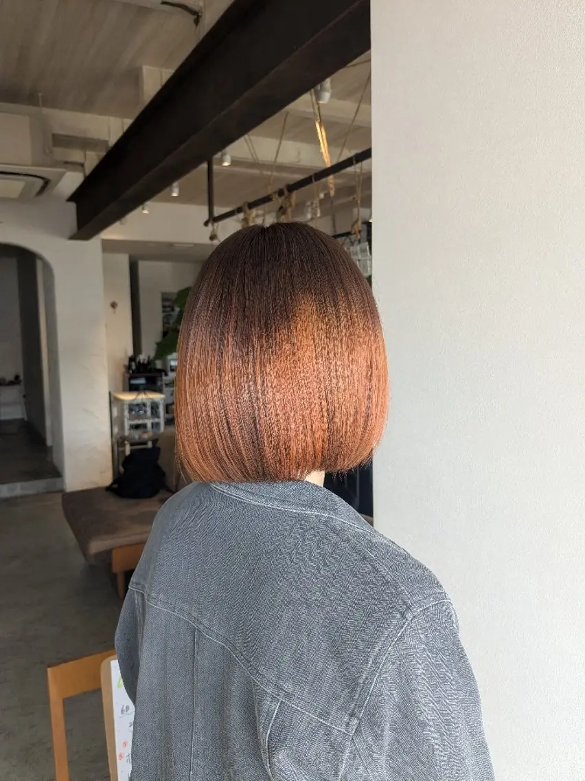 ブリーチ込みデザインカラー!インナー、アンブレラなどの写真