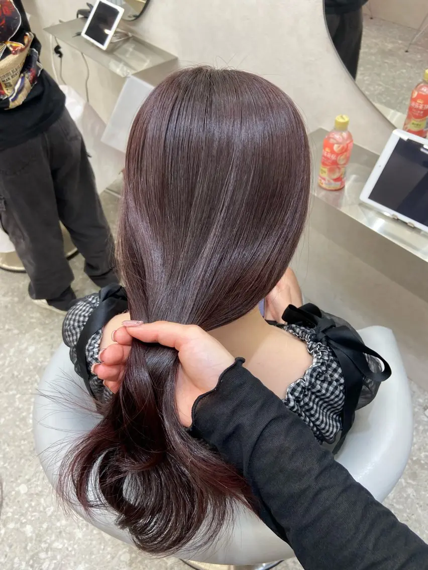 ロング カラー インナーカラー ラベンダーカラー カット ヘアカラー トリートメント 新宿/韓国ヘア 中明度カラー/かやのヘアスタイル