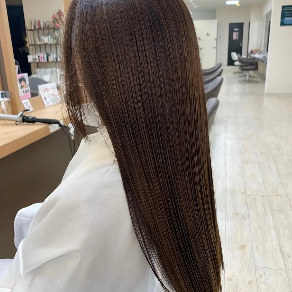 【前髪~顔周り】髪質改善ストレート(縮毛矯正)+艶感TR+ブロー¥8250の写真