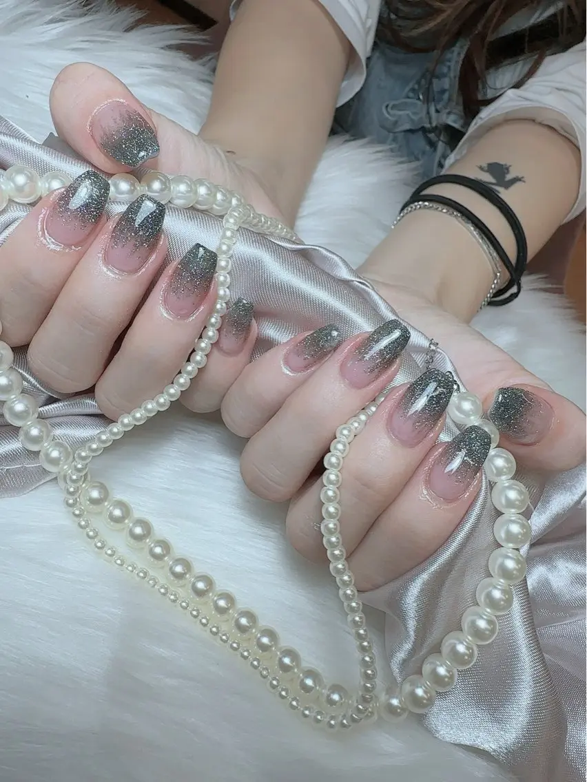 ネイル マグネットネイル 持ち込み ニュアンスネイル 夏ネイル ワンホンネイル ハンドネイル Nailsalon Mimiy..♡のネイルデザイン