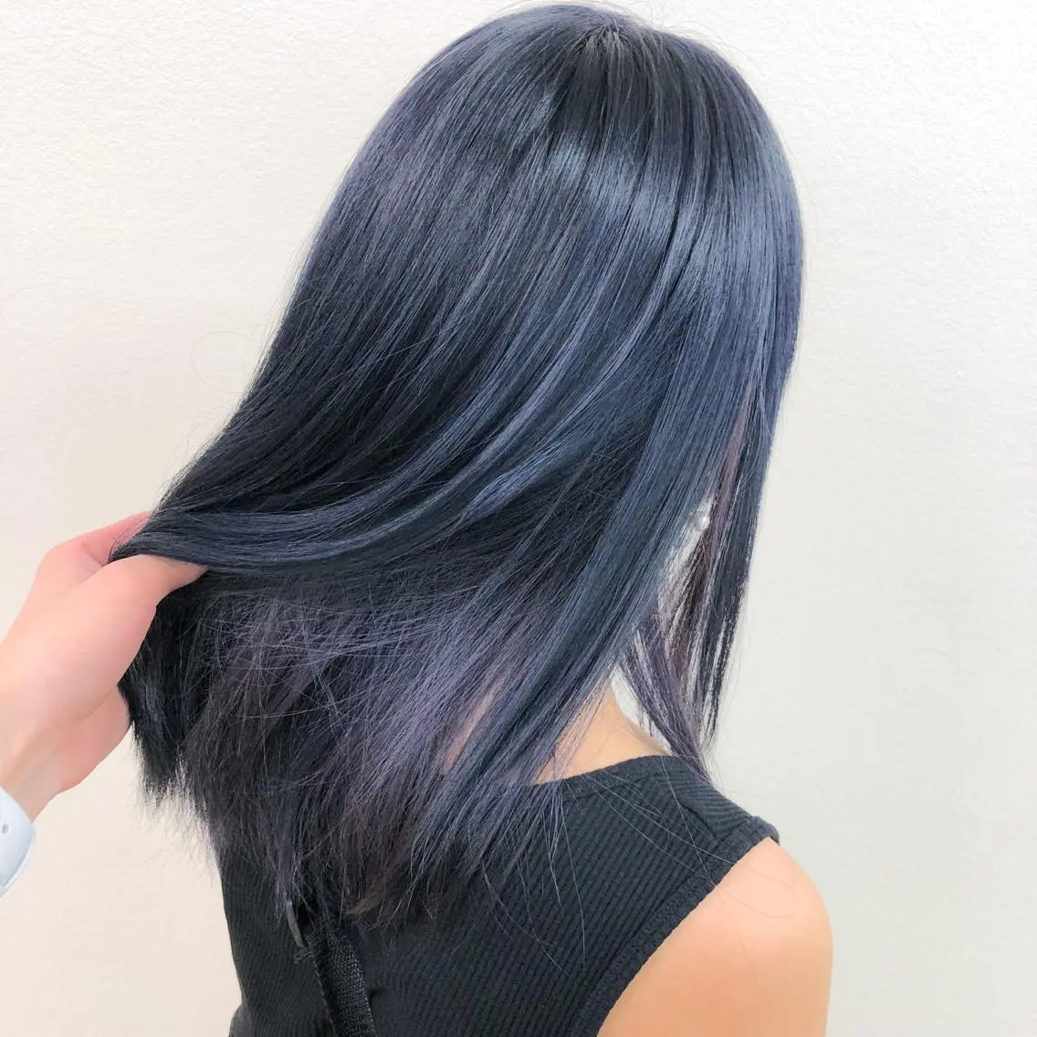 ロング カラー カット ヘアカラー ハイトーン×レイヤー カットTAKUMIのヘアスタイル