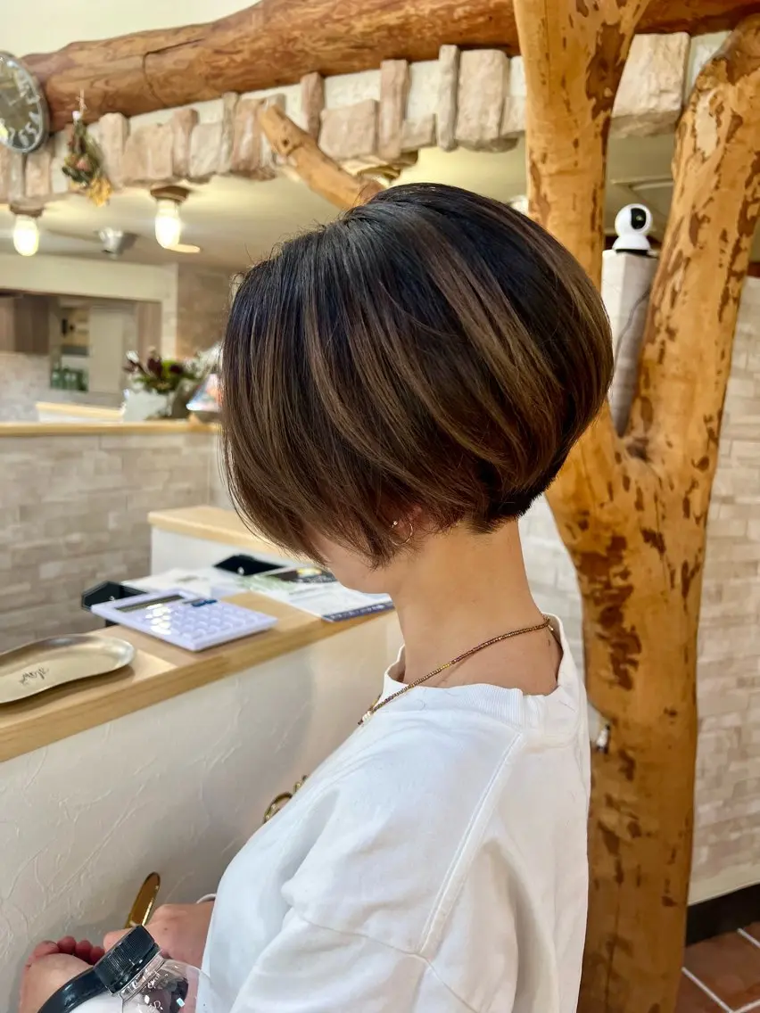 ショート カット ヘアカラー 名取 純平のヘアスタイル