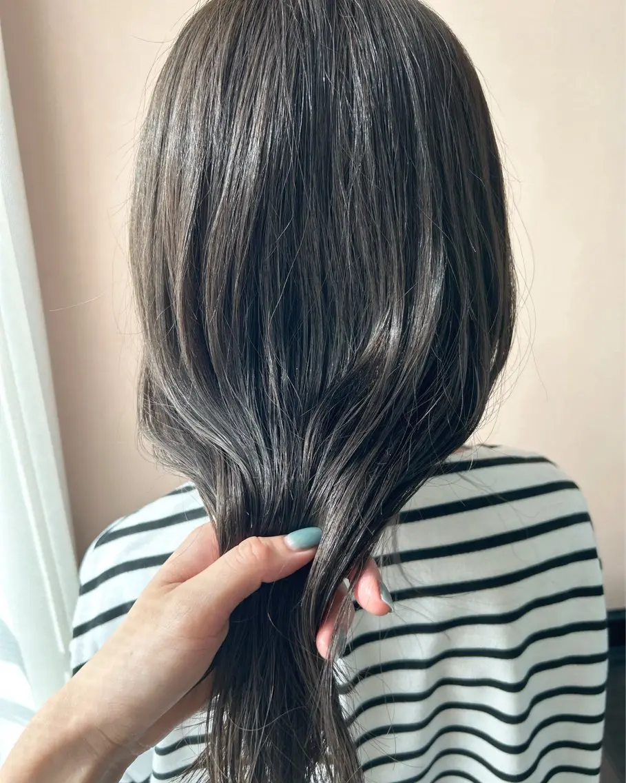 ロング カラー ブリーチ 透明感カラー ブリーチなしカラー hubhair レイヤー/透明感のヘアスタイル