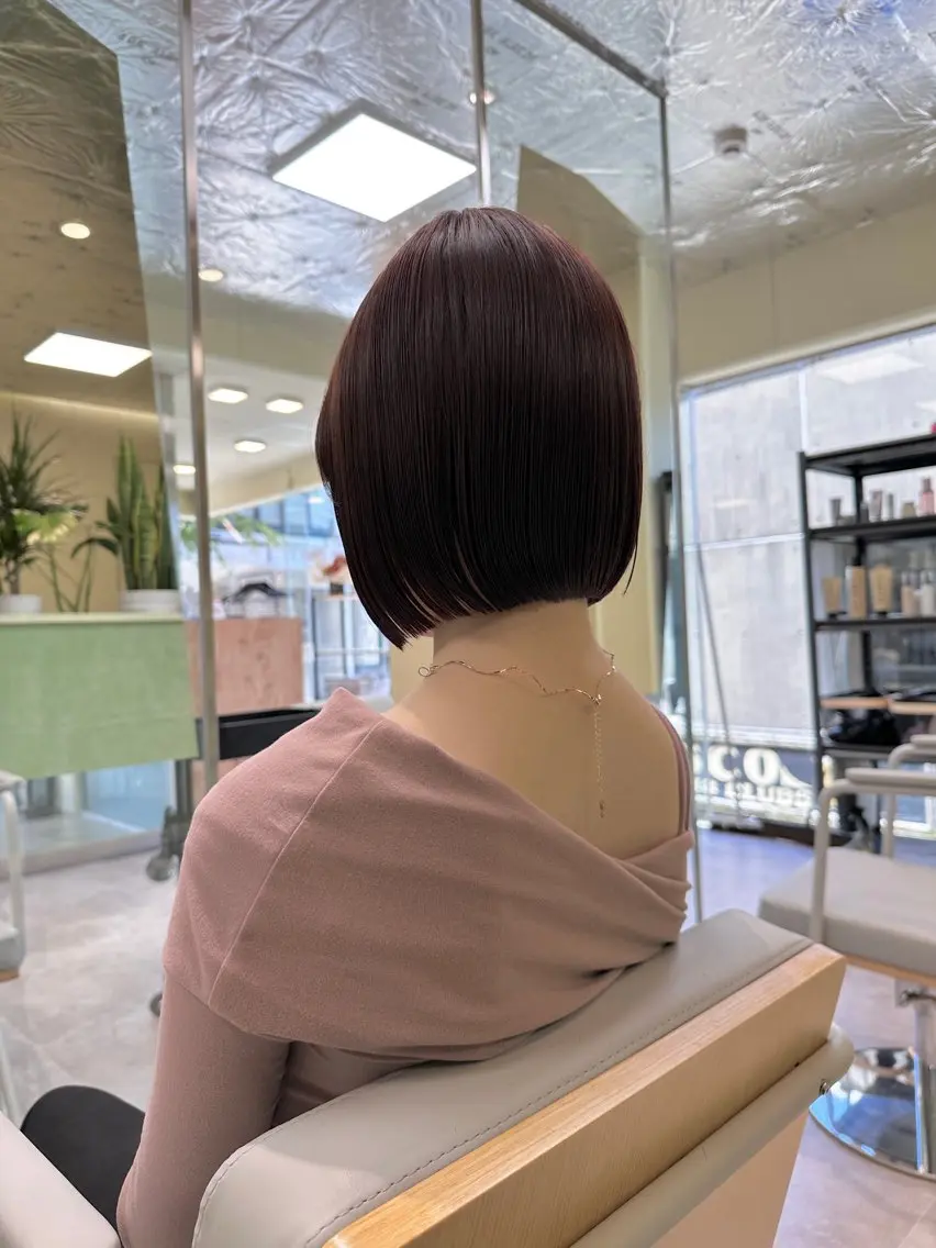 ショート カット ヘアカラー ボブ/ぱつっとボブ/ 谷口 海星のヘアスタイル