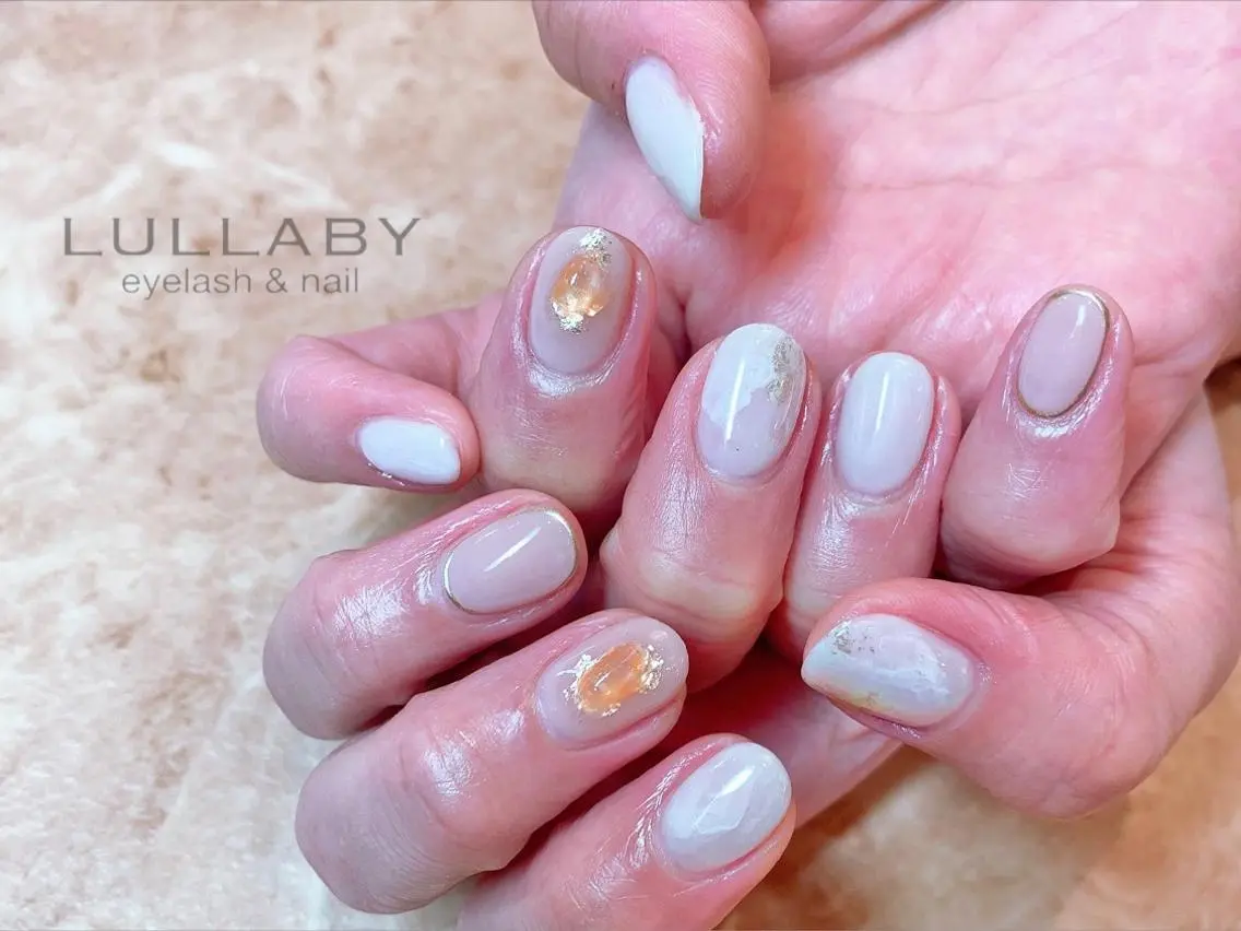 ネイル LULLABY 銀座並木通り店のネイルデザイン