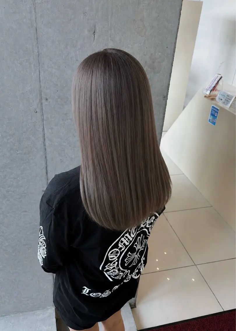 ロング カラー 透明感カラー グレージュ ヘアカラー Soul eater YUHEIのヘアスタイル